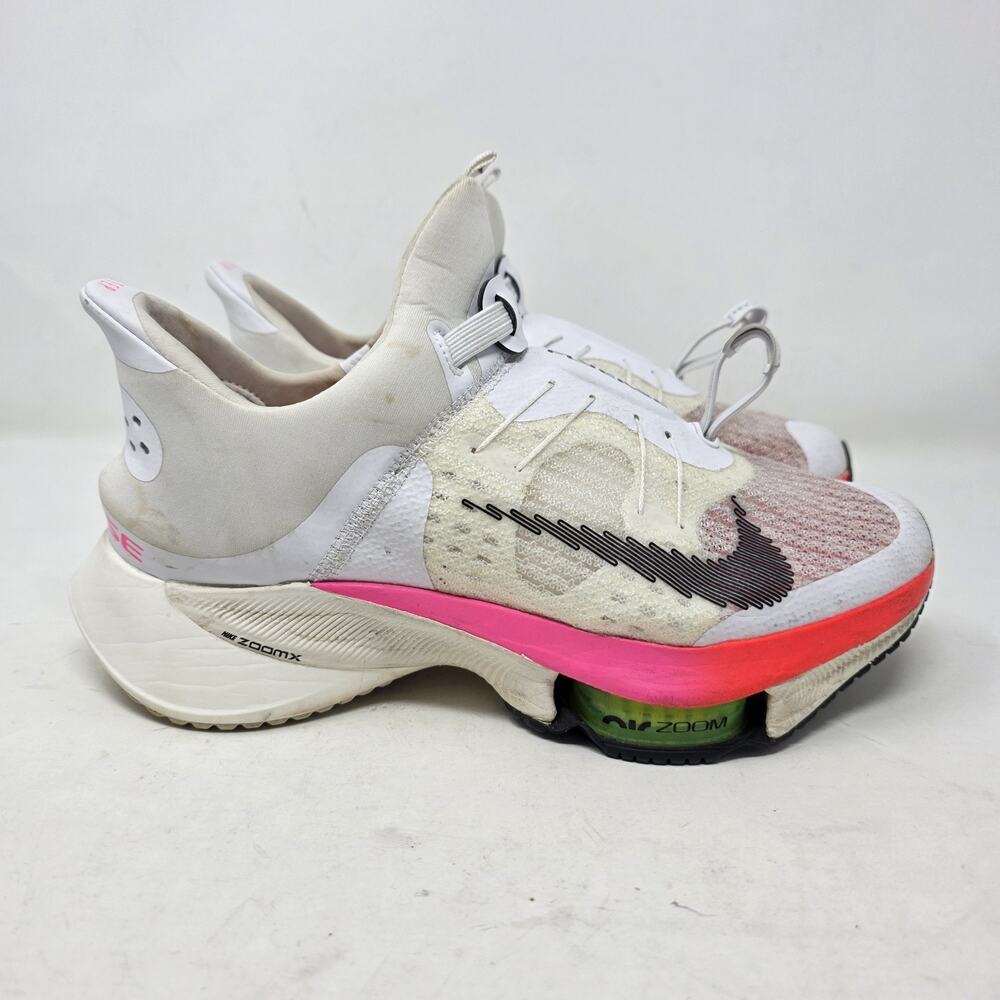 Nike Women's Size 9 Air Zoom Tempo NEXT% FlyEase Rawdacious Knit Slip On Pink